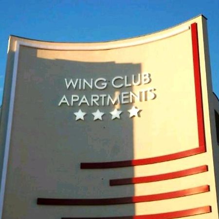 Royalwings Apartman Jagodina Buitenkant foto