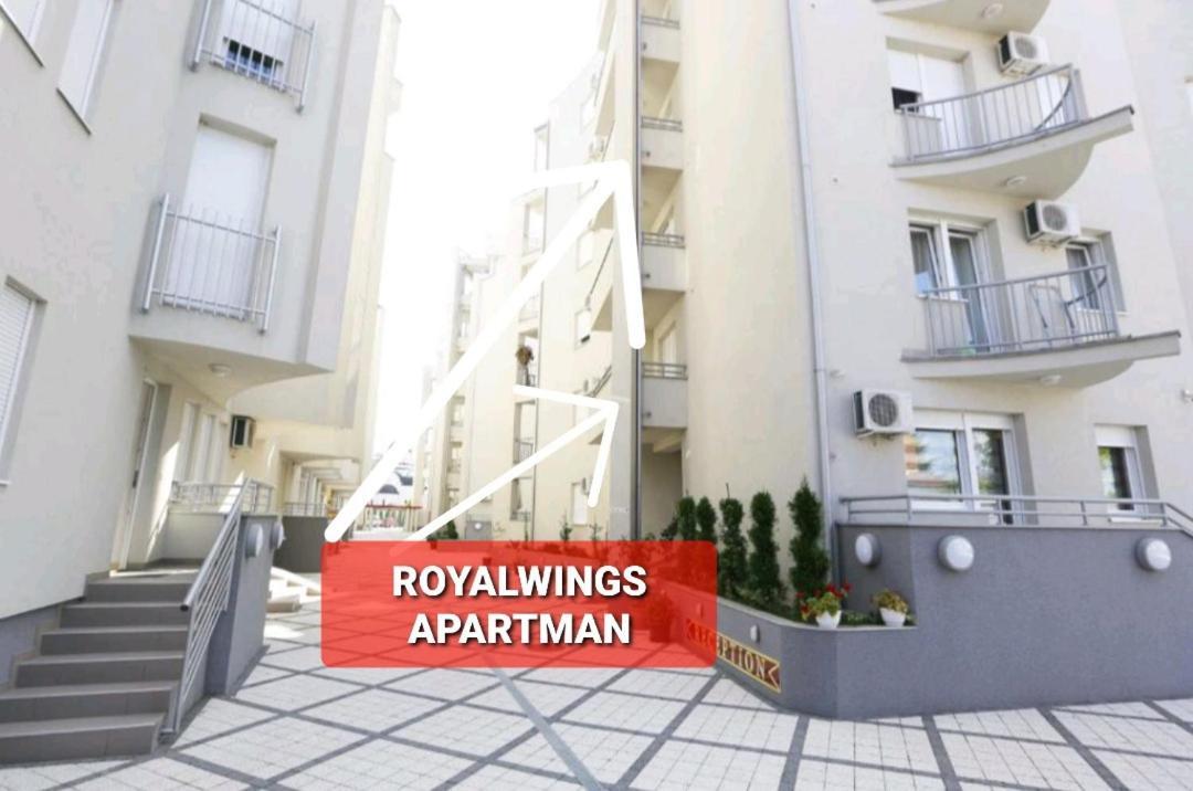 Royalwings Apartman Jagodina Buitenkant foto